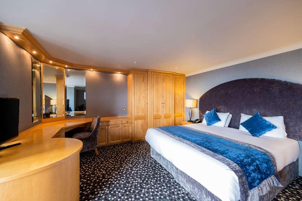 Clarion Collection Hotel Belfast Loughshore Карикфъргъс Стая снимка