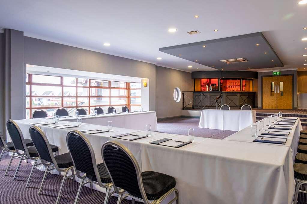 Clarion Collection Hotel Belfast Loughshore Карикфъргъс Съоръжения снимка