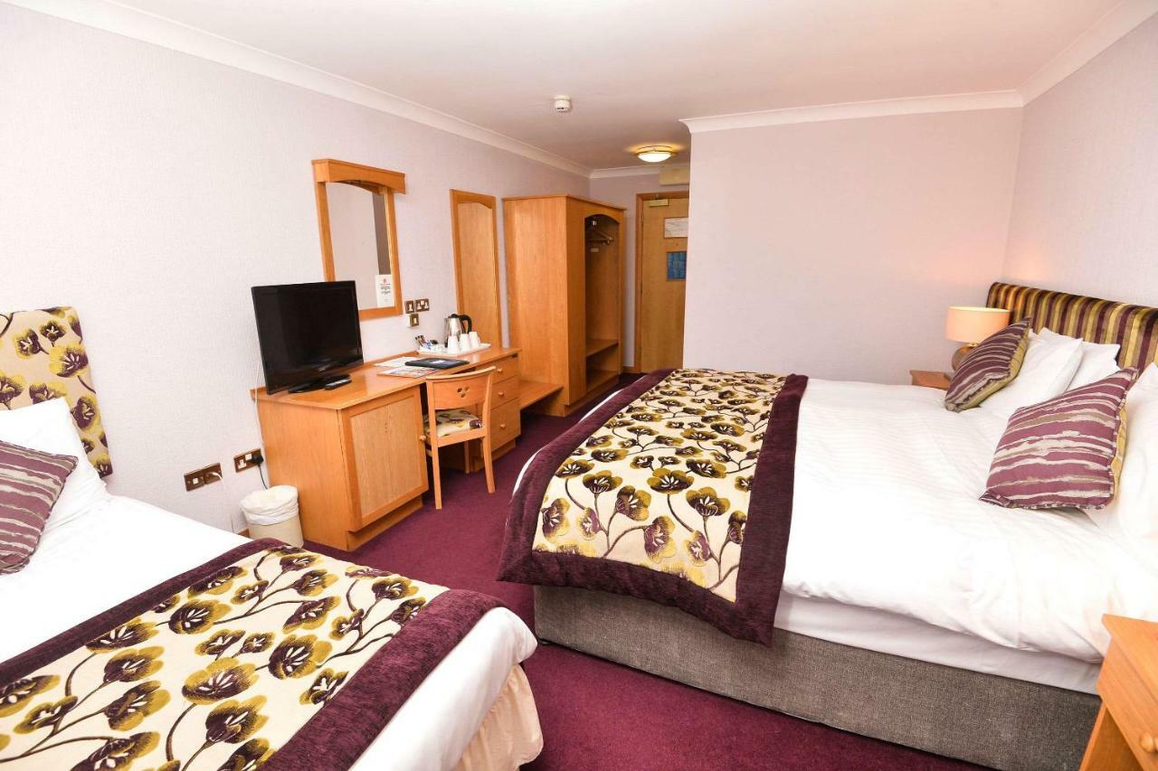 Clarion Collection Hotel Belfast Loughshore Карикфъргъс Екстериор снимка