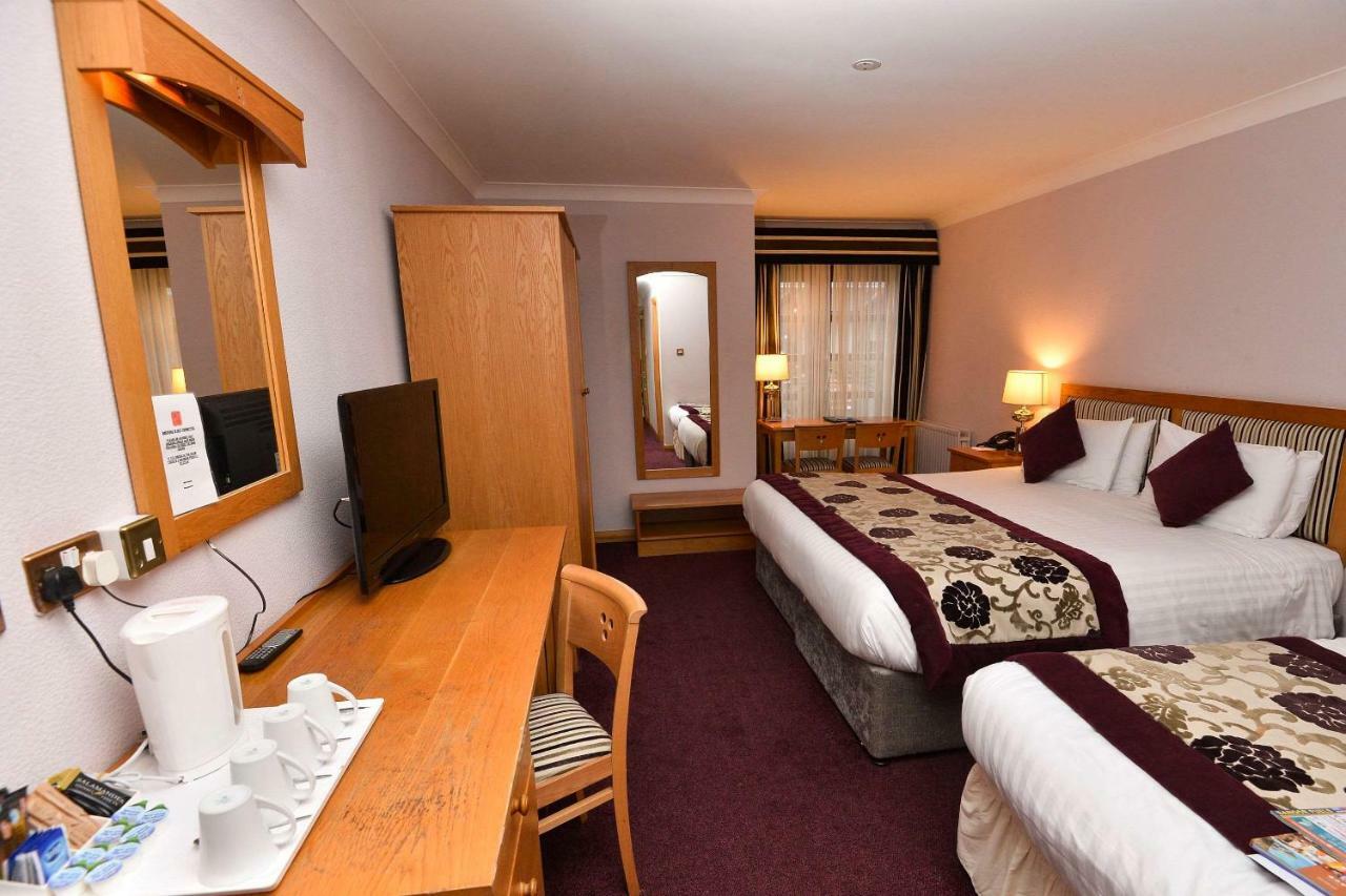 Clarion Collection Hotel Belfast Loughshore Карикфъргъс Екстериор снимка