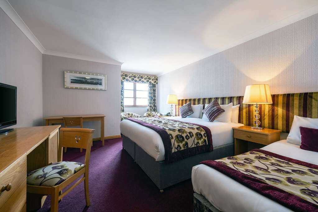 Clarion Collection Hotel Belfast Loughshore Карикфъргъс Стая снимка